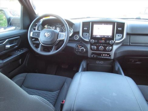 Used 2025 RAM 1500 Big Horn image 13