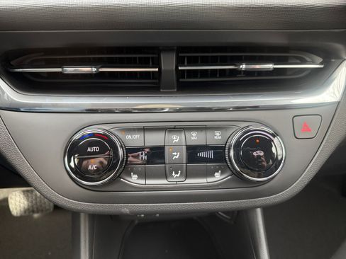 New 2026 Buick Envista Preferred w/ Convenience I Package image 21