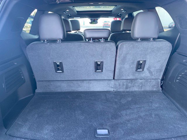 Used 2026 Buick Enclave Avenir AWD/4WD image 38