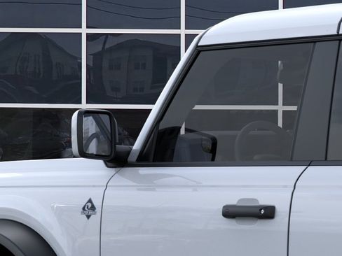 New 2026 Ford Bronco Outer Banks w/ Sasquatch Package AWD/4WD image 22