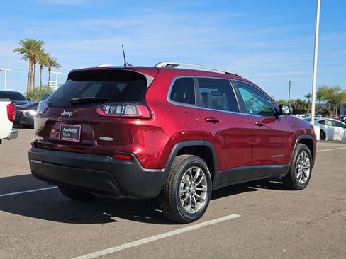 Used 2020 Jeep Cherokee Latitude Plus w/ Comfort/Convenience Group image 5