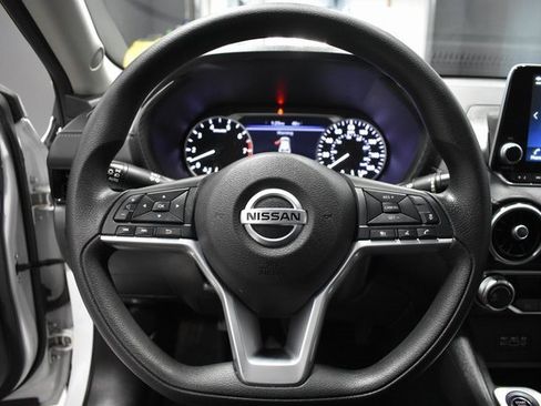 Certified 2023 Nissan Sentra SV image 23