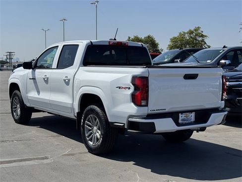 New 2025 Chevrolet Colorado LT w/ LT Convenience Package image 3