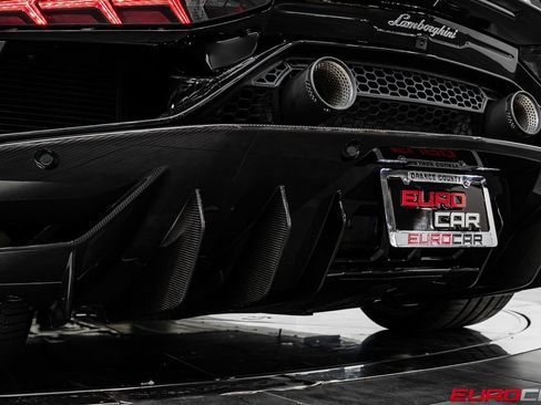 Used 2021 Lamborghini Aventador SVJ AWD/4WD image 30