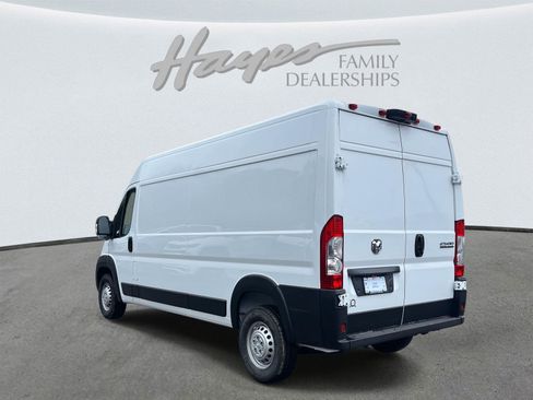 New 2026 RAM ProMaster 2500 w/ Convenience Group image 26