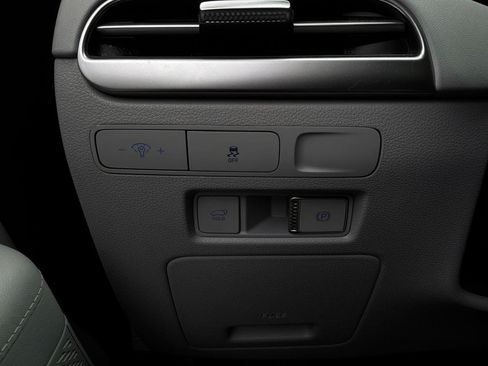 Used 2025 Hyundai Palisade SEL FWD image 22