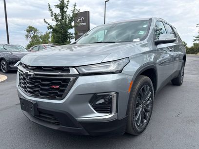 Used 2023 Chevrolet Traverse RS