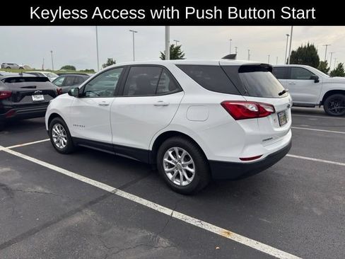 Used 2020 Chevrolet Equinox LS w/ LS Convenience Package FWD image 8