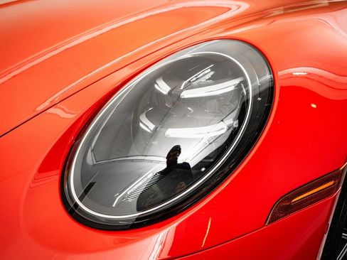 New 2026 Porsche 911 Carrera 4S image 13