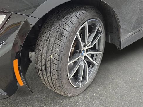 Used 2019 BMW 330i xDrive Sedan w/ Driving Assistance Package AWD/4WD image 30