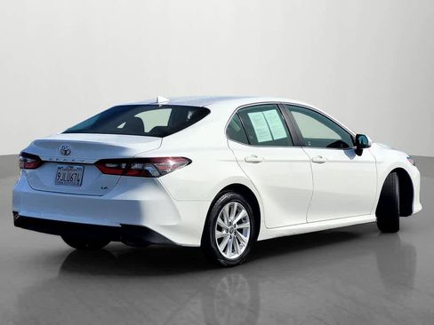 Used 2024 Toyota Camry LE image 6