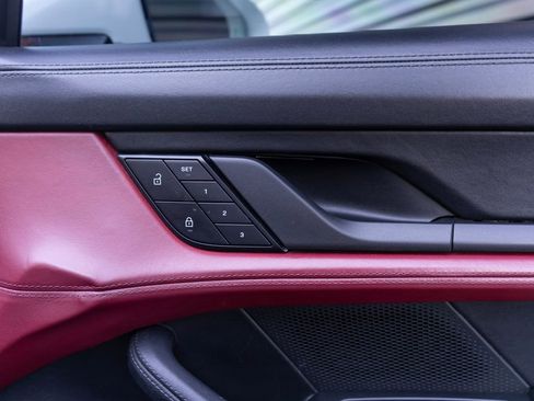 Certified 2023 Porsche Taycan GTS AWD/4WD image 33