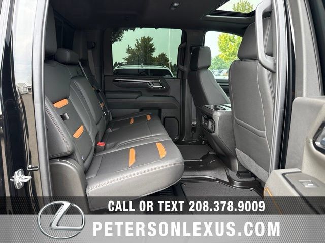 Used 2025 GMC Sierra 3500 AT4 w/ AT4 Premium Plus Package AWD/4WD image 21