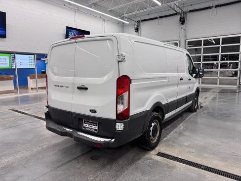 Certified 2017 Ford Transit 150 130 Low Roof image 5