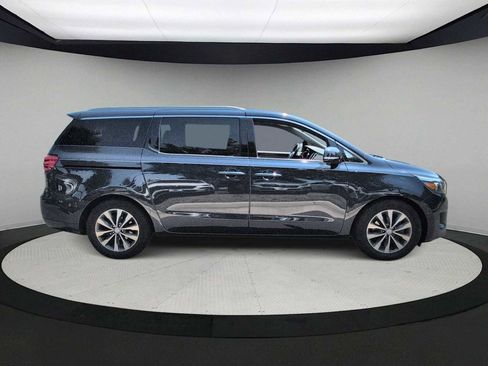 Used 2016 Kia Sedona SX FWD image 9