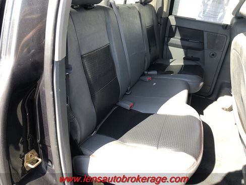 Used 2007 Dodge Ram 1500 Truck SLT AWD/4WD image 17