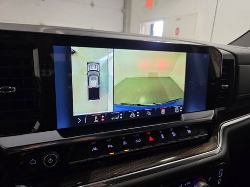 New 2025 Chevrolet Silverado 1500 LT w/ Z71 Off-Road Package image 20