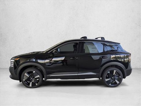 New 2026 Nissan Kicks SR FWD image 5