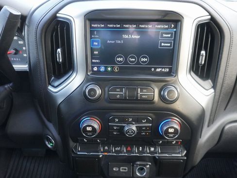 Used 2019 Chevrolet Silverado 1500 LT w/ Texas Edition image 13