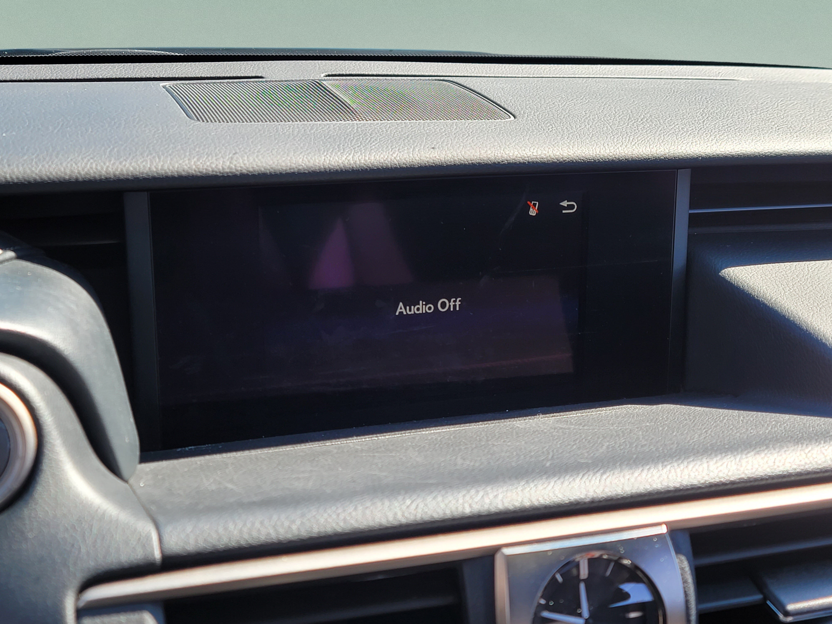 Used 2019 Lexus IS 300 RWD image 17