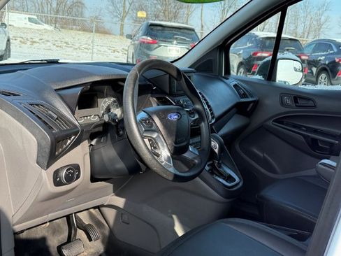 Used 2020 Ford Transit Connect XL FWD image 12