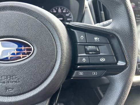 Used 2025 Subaru Crosstrek 2.5i Premium AWD/4WD image 21