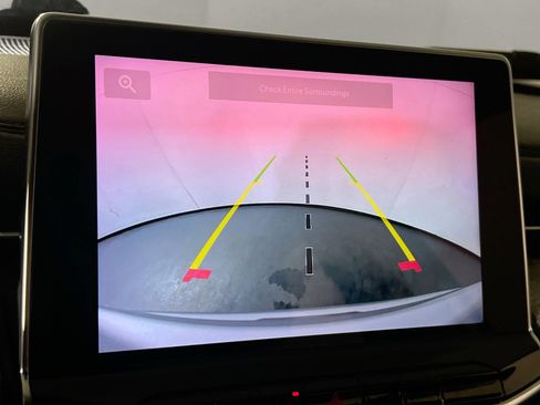 Used 2022 Jeep Compass Latitude image 13