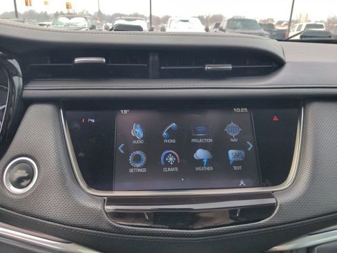 Used 2017 Cadillac XT5 Premium Luxury w/ LPO, Wheel Lock Package image 30