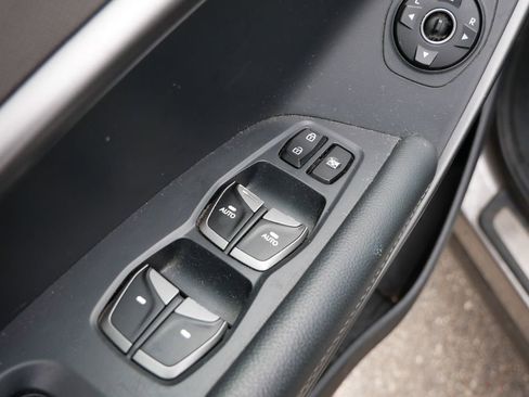 Used 2017 Hyundai Santa Fe Sport AWD/4WD image 21