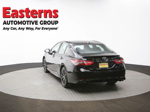 Used 2019 Toyota Camry SE image 63