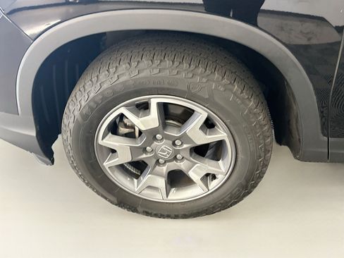 Used 2023 Honda Passport TrailSport image 11