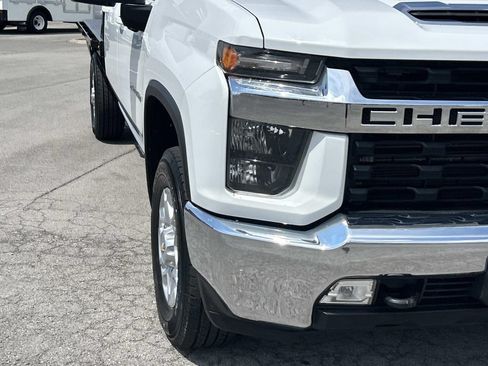 Used 2022 Chevrolet Silverado 2500 LT w/ Convenience Package AWD/4WD image 13