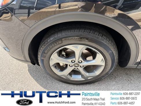 Used 2025 Ford Escape ST-Line Select AWD/4WD image 10