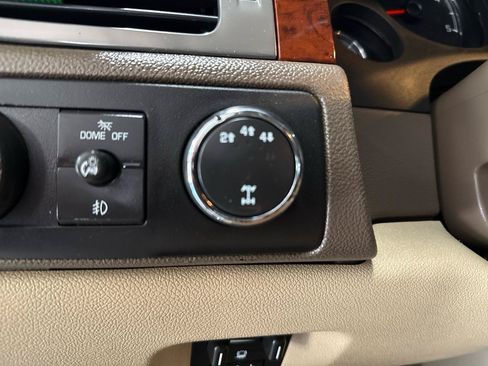 Used 2013 GMC Sierra 2500 SLT AWD/4WD image 51
