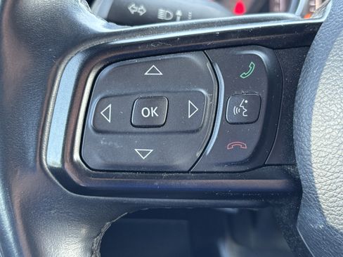 Used 2020 Jeep Gladiator Sport w/ Quick Order Package 23S AWD/4WD image 19