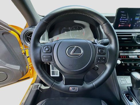 Used 2025 Lexus IS 500 RWD image 37