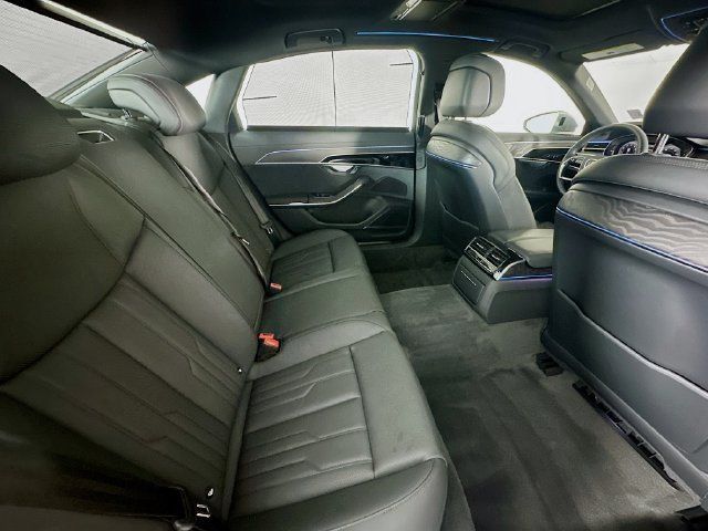 Used 2025 Audi A8 L 3.0T AWD/4WD image 28