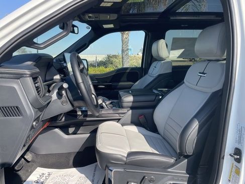 New 2025 Ford F150 Lightning Platinum image 21