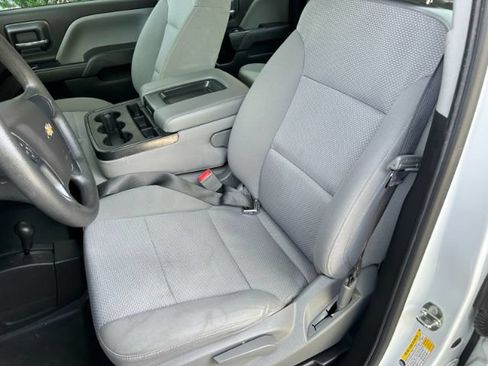 Used 2018 Chevrolet Silverado 1500 W/T w/ WT Fleet Convenience Package AWD/4WD image 9