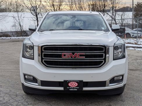 Used 2015 GMC Yukon SLE image 10