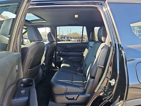 Used 2023 Honda Passport EX-L image 9