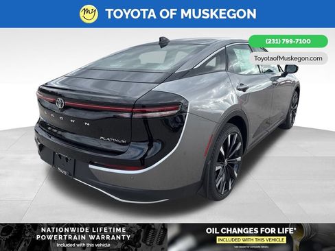 New 2026 Toyota Crown Platinum image 7