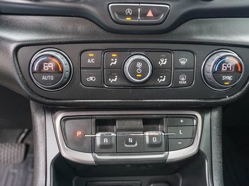 Used 2022 GMC Terrain AT4 w/ Infotainment Package II AWD/4WD image 19