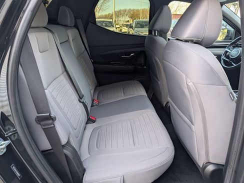 Used 2022 Hyundai Santa Cruz SEL Premium image 33