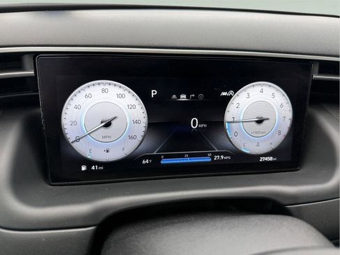 Used 2023 Hyundai Tucson Limited AWD/4WD image 15