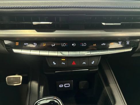 Used 2024 Cadillac XT4 Sport AWD/4WD image 16