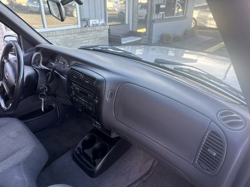Used 2002 Ford Ranger XLT image 26