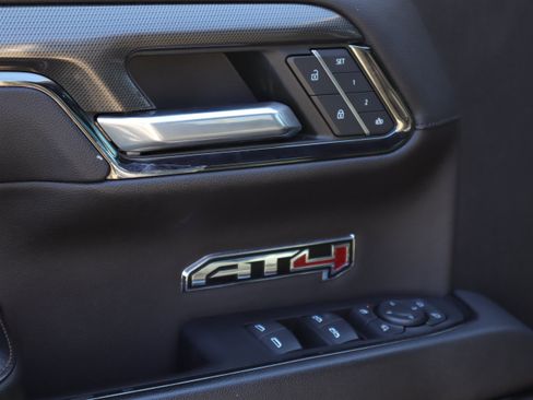 Used 2022 GMC Sierra 1500 AT4 AWD/4WD image 22