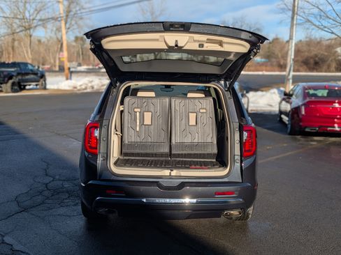 Used 2022 GMC Acadia Denali w/ Denali Ultimate Package image 47