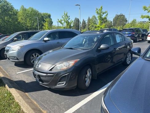 Used 2011 MAZDA MAZDA3 s Sport FWD image 2